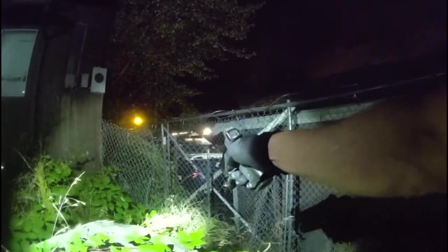 2 teens arrested, 1 on the run, after car stolen in Everett, WA