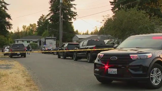 Deputies investigate homicide, take suspect into custody after shooting in Burien, WA