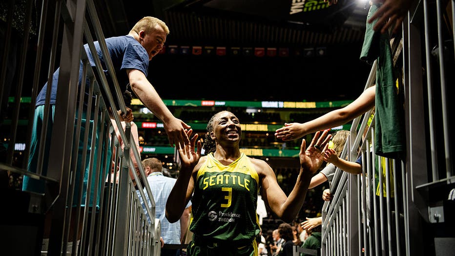 nneka ogwumike photo
