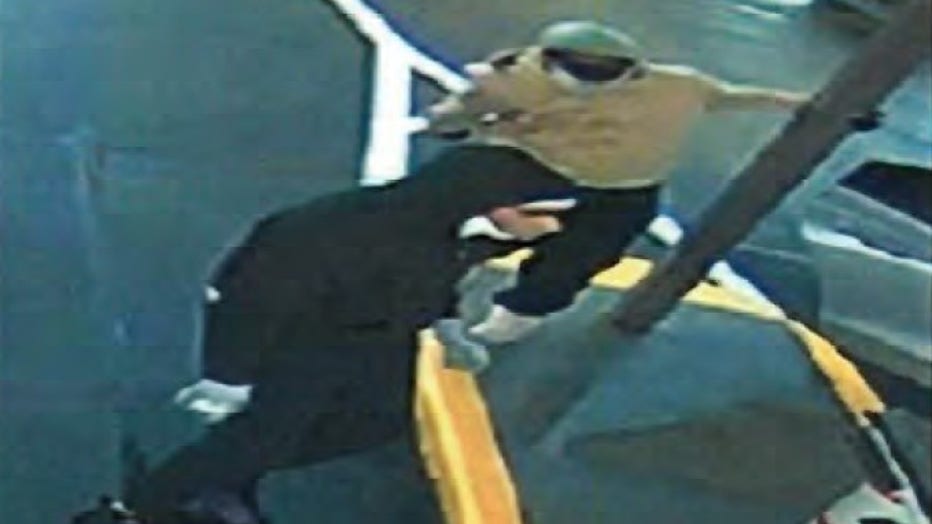 Renton atm robbery suspects
