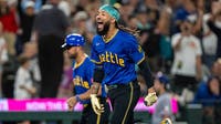 J.P. Crawford's ninth inning blast gives Seattle Mariners 4-3 win over Rangers