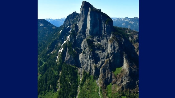 WA rescue teams recover Mt. Baring BASE jumper's body