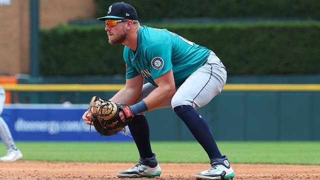 Seattle Mariners activate OF/1B Luke Raley, place RHP Logan Evans on 15-day injured list