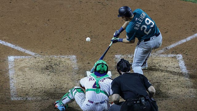 Cal Raleigh hits 47th home run, Seattle Mariners lose 7-3