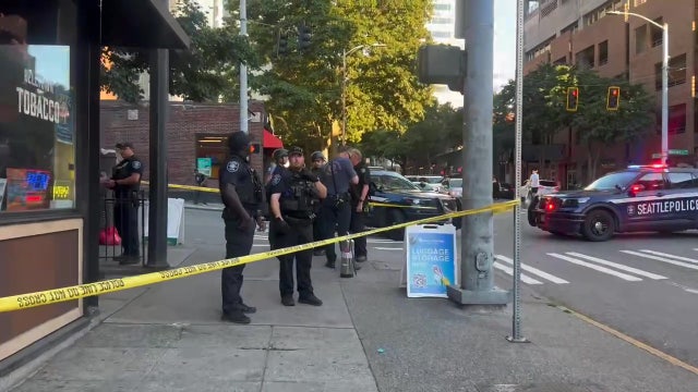 Man shot in hand during attempted robbery in Seattle's Belltown neighborhood