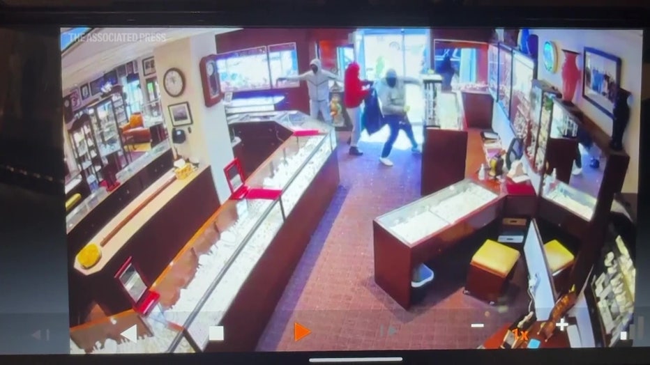 Menashe and Sons Jewelers robbery