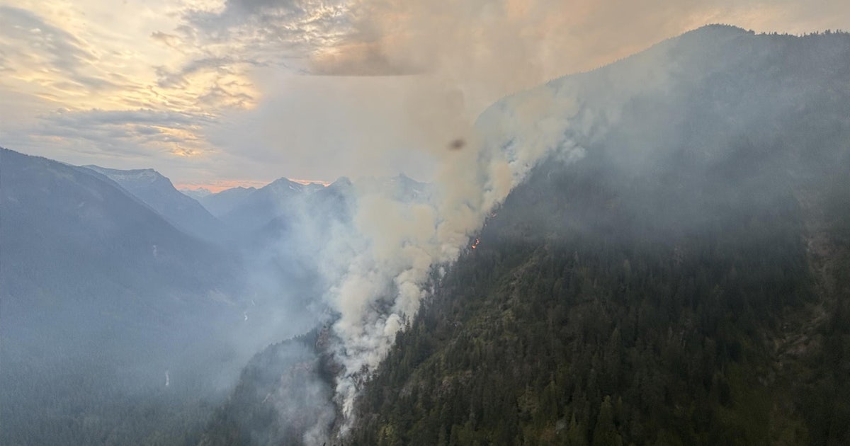 Perry Fire Reno WA's Perry Fire grows, hikers describe ‘dystopian’ skies | FOX 13 Seattle