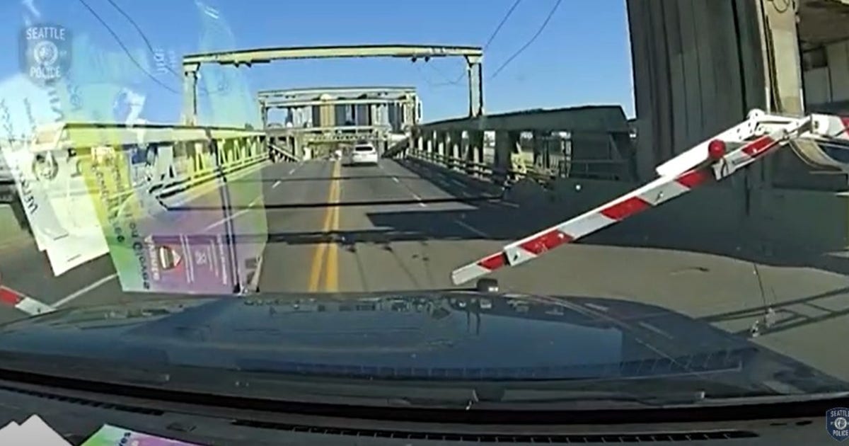 New video: Car jumps University Bridge in Seattle | FOX 13 Seattle
