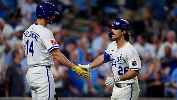 Royals score four in 8th inning off Matt Brash as Seattle Mariners lose 7-5