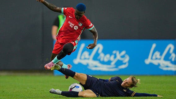 Seattle Reign FC fall 2-0 as Kansas City Current claim NWSL Shield