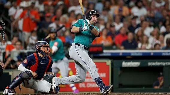 Seattle Mariners slugger Cal Raleigh hits MLB-leading 58th home run against Astros