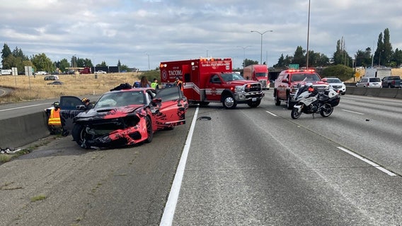 Woman arrested after police pursuit, DUI crash in Tacoma, WA