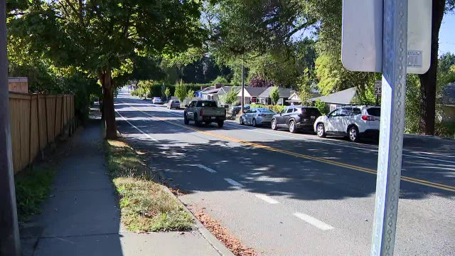 1 hospitalized in reported stabbing, assault in Shoreline, WA