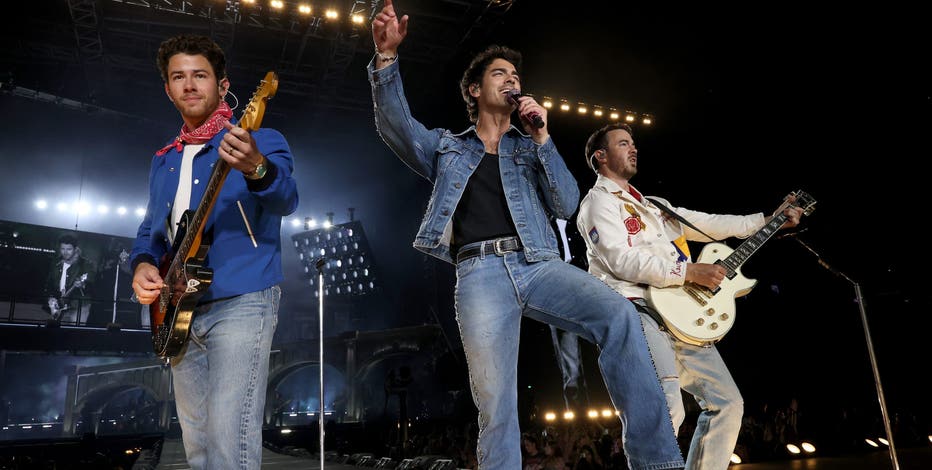 Jonas Brothers coming to Climate Pledge in Seattle | FOX 13 Seattle