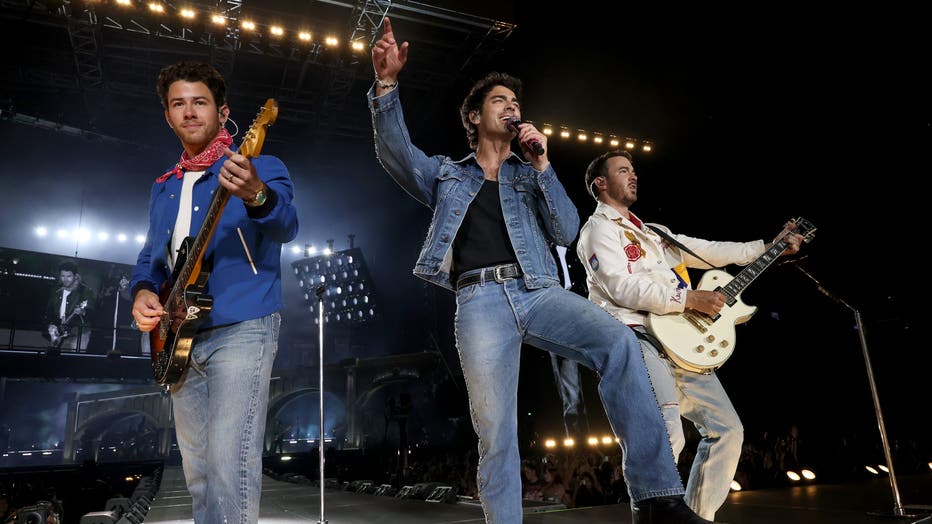 Jonas Brothers coming to Climate Pledge in Seattle | FOX 13 Seattle