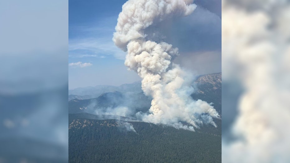 The Wildcat Fire, burning in the Cascades 30 miles west of Naches, has reached 1,170 acres and remains 0% contained. The fire was first reported on August 25 and was reportedly caused by a lightning strike. Officials estimate the fire to be fully contained by October 1.