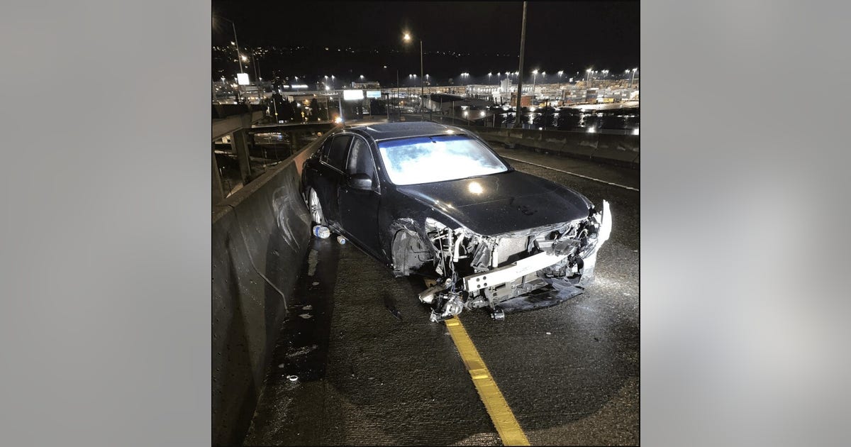 Teen arrested after West Seattle hit-and-run crash | FOX 13 Seattle