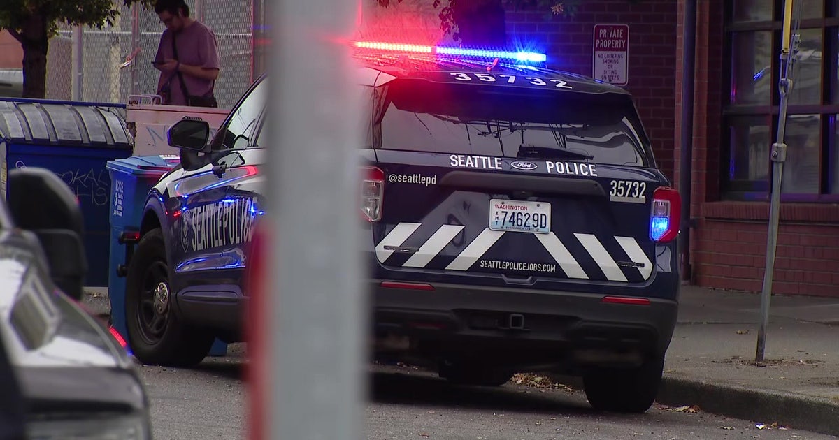 Child found dead, woman arrested in Seattle apartment | FOX 13 Seattle