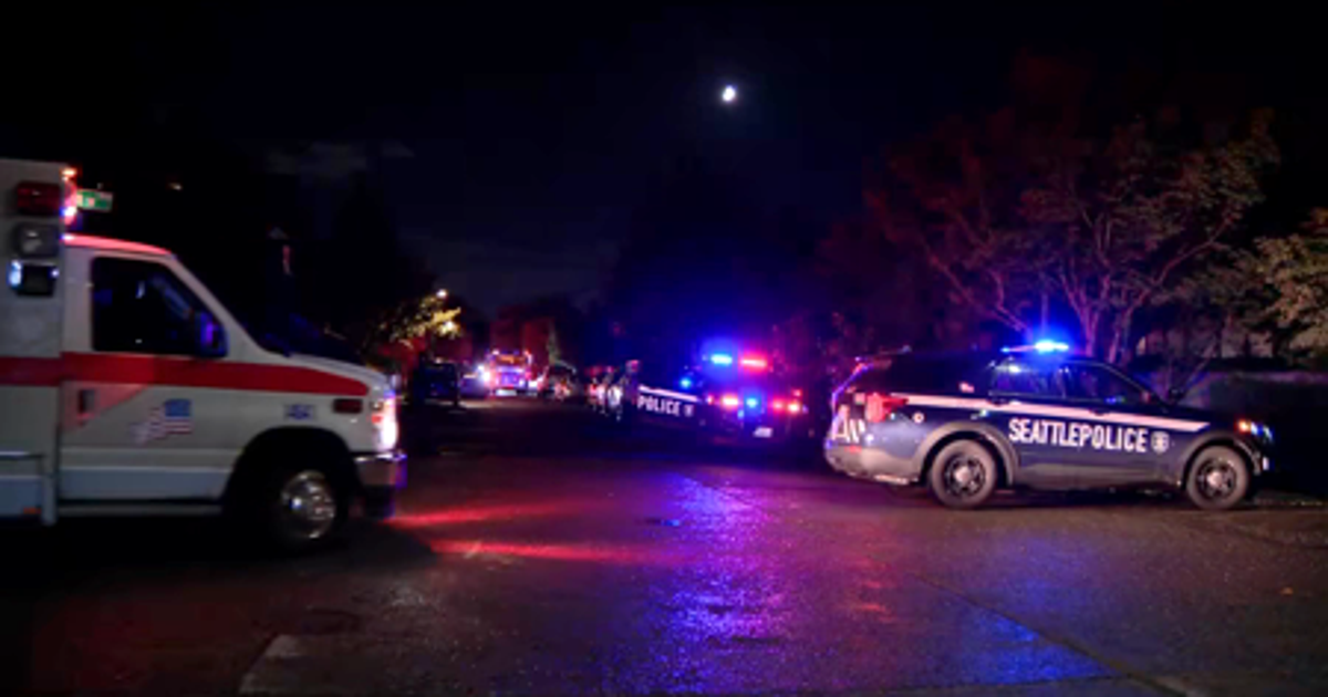 Man stabbed during attempted carjacking in Seattle | FOX 13 Seattle