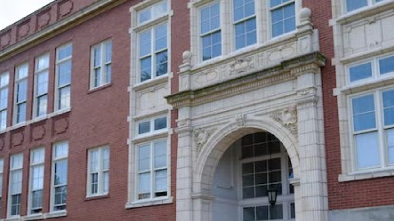 Flood damage cancels Emerson Elementary classes in South Seattle