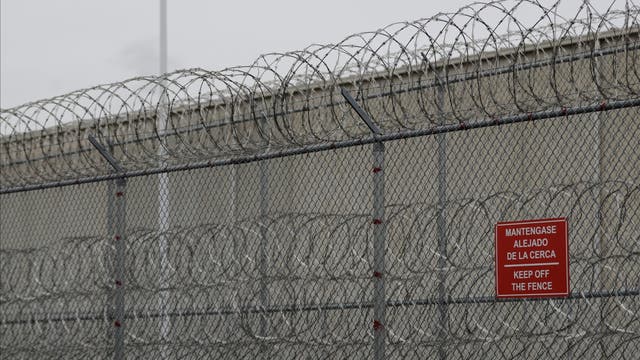 Federal judge says immigrants in Washington state have right to bond hearings