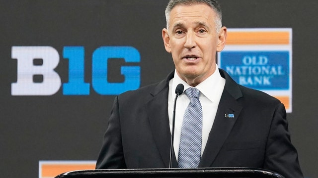 Sen. Cantwell warns Big Ten presidents eyeing private equity deals