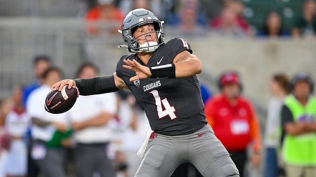 Zevi Eckhaus throws two TDs, runs for another in WSU's 28-7 win over Toledo