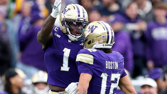 Denzel Boston’s big day helps Washington beat No. 23 Illinois 42-25
