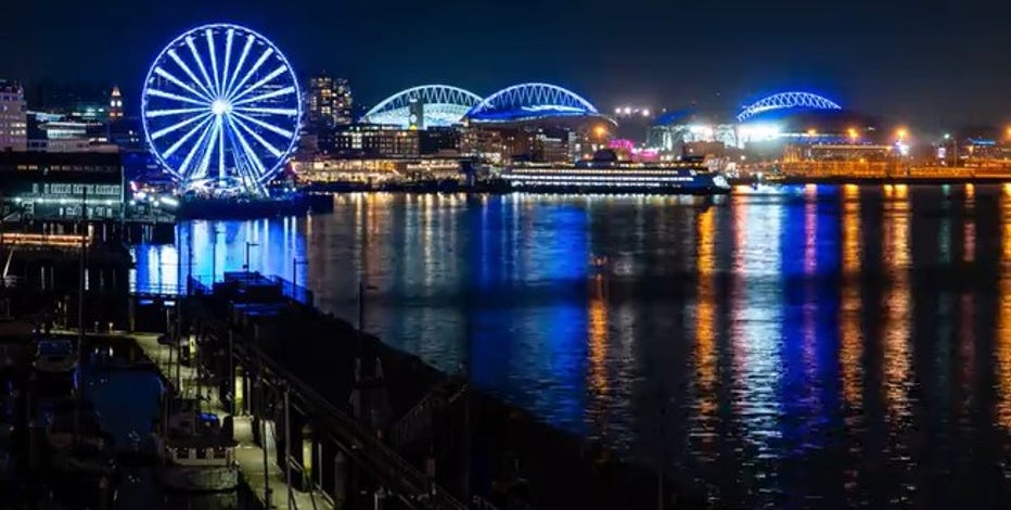 Seattle lights up blue for Mariners ahead playoff games
