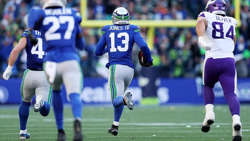 Defense carries Seattle Seahawks to 26-0 shutout win over Vikings