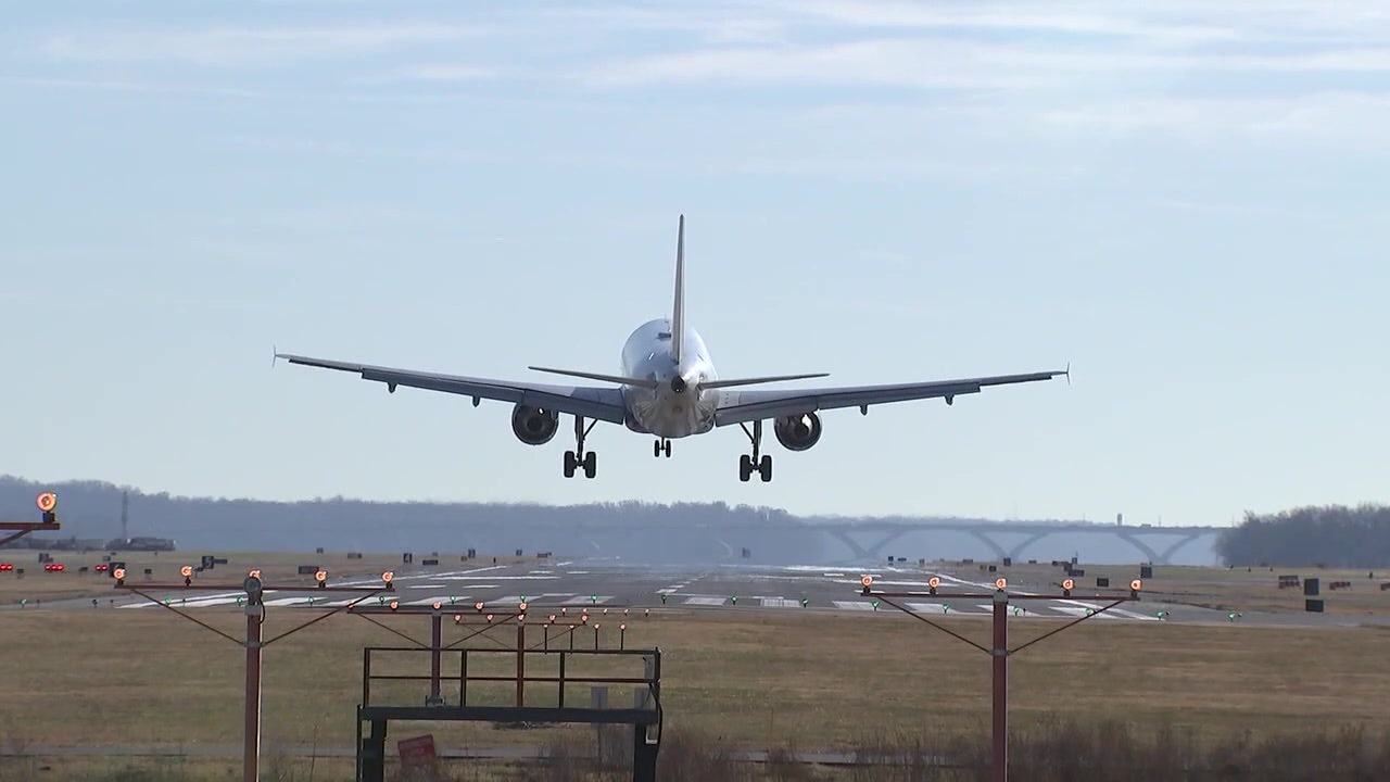 Experts warn WA's post-shutdown air travel won’t bounce back overnight