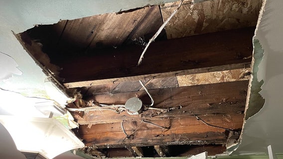 Officials in Mountlake Terrace, WA warn senior citizens of ‘contractor scams’