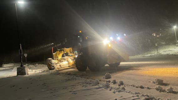 Snoqualmie Pass serves up heavy snow for Thanksgiving travelers