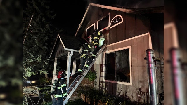 Five people, three cats displaced after house fire in Parkland, WA