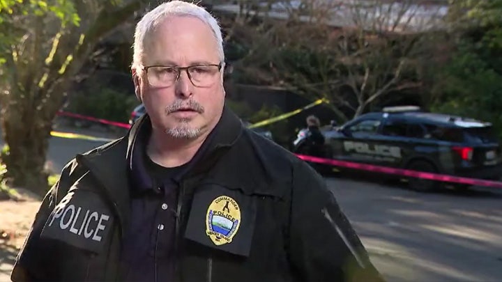 Police investigate possible murder-suicide in Mercer Island, WA