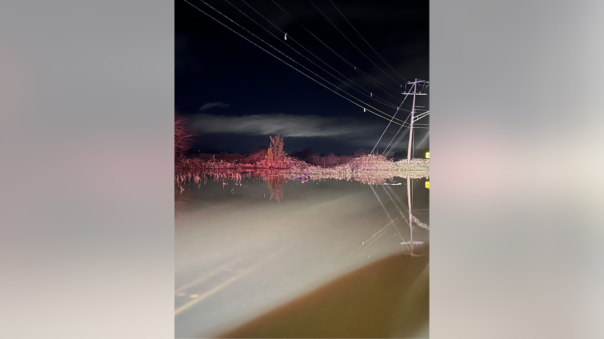 Person dead after driving car onto flooded roadway in Snohomish, WA