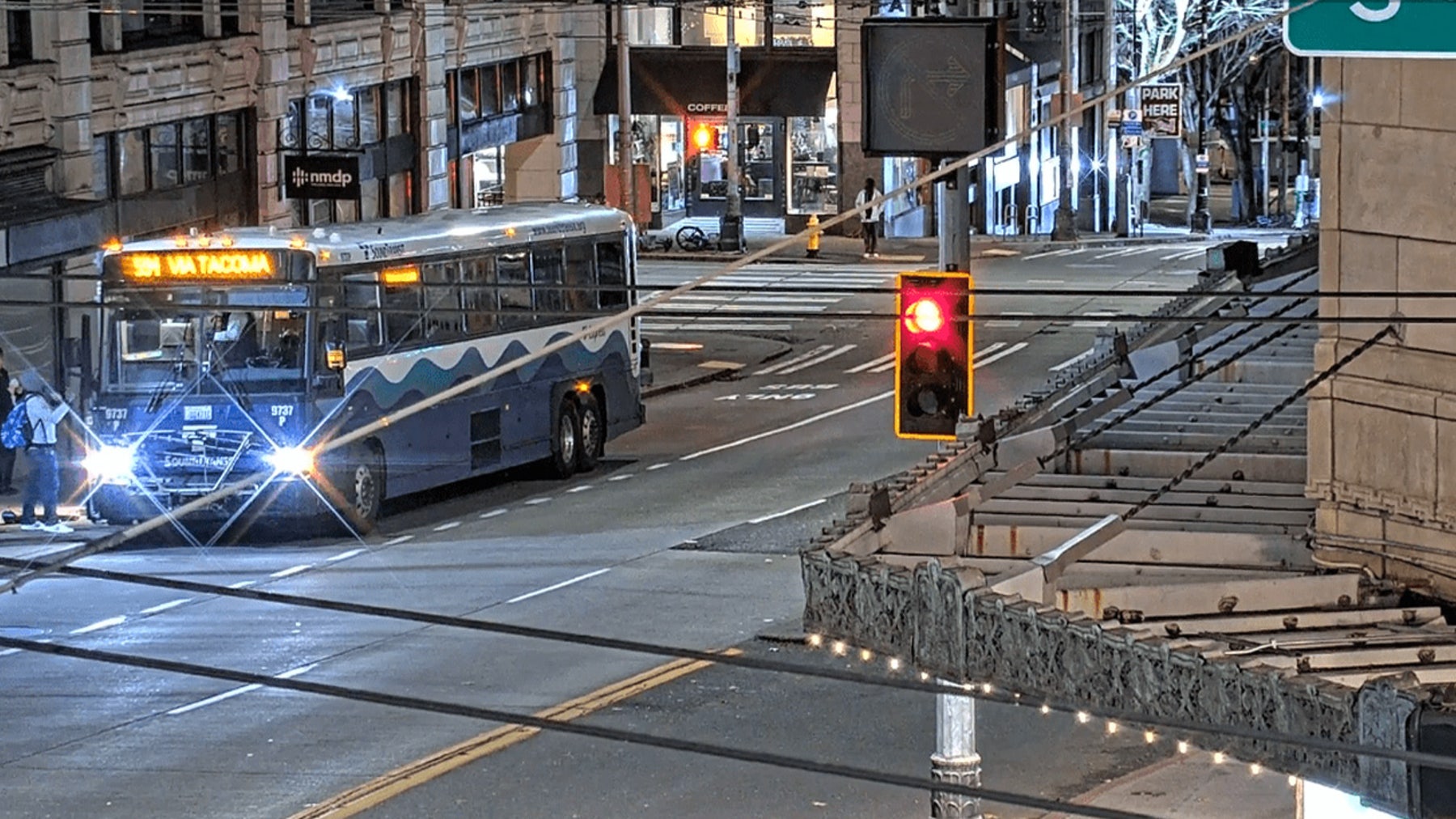 Man arrested after punching Seattle bus driver