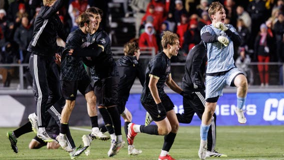Harrison Bertos golden goal in OT gives Washington men's soccer first national championship