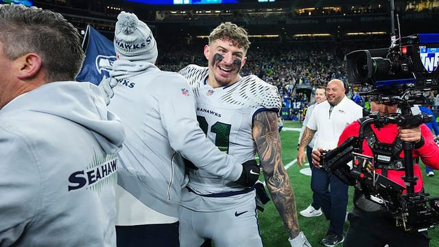 Fresh off contract extension, Eric Saubert delivers defining moment for Seattle Seahawks