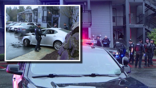 Renton, WA police arrest man wanted for ramming stolen car into patrol vehicles