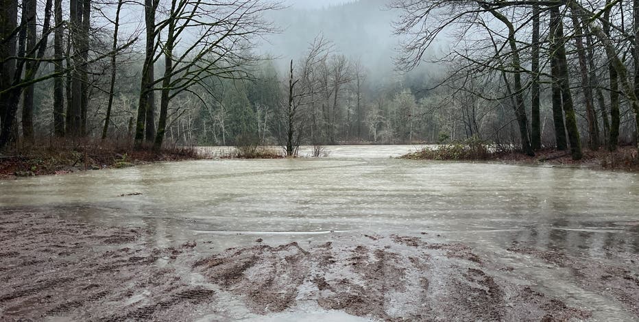 LIVE UPDATES: River flooding, gusty winds, road closures in western Washington