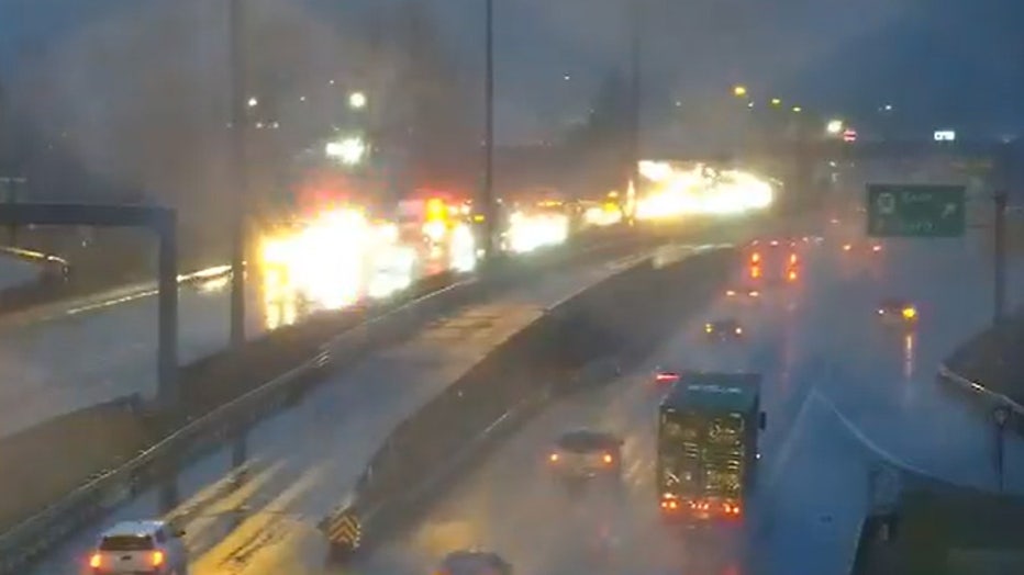 Deadly crash snarls traffic on SR-167 in Auburn, WA | FOX 13 Seattle