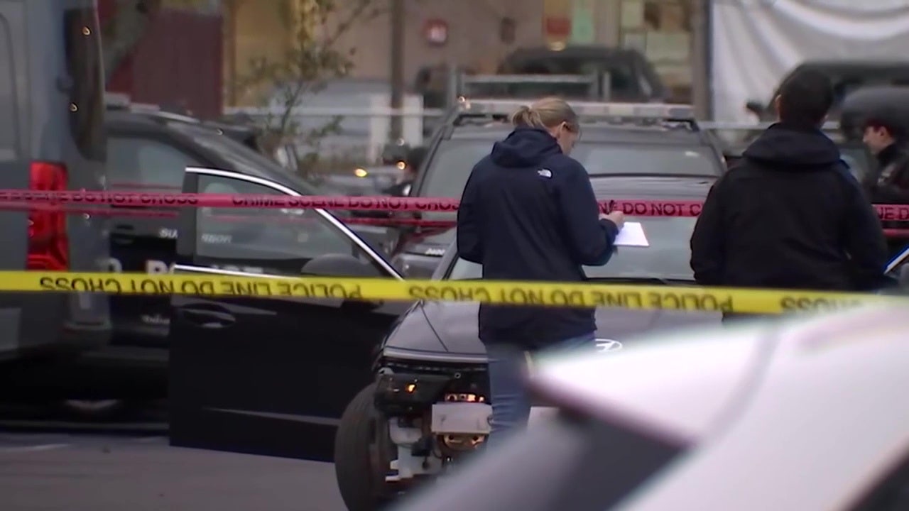 WA leaders call for accountability after 2 people shot by Border Patrol in Portland