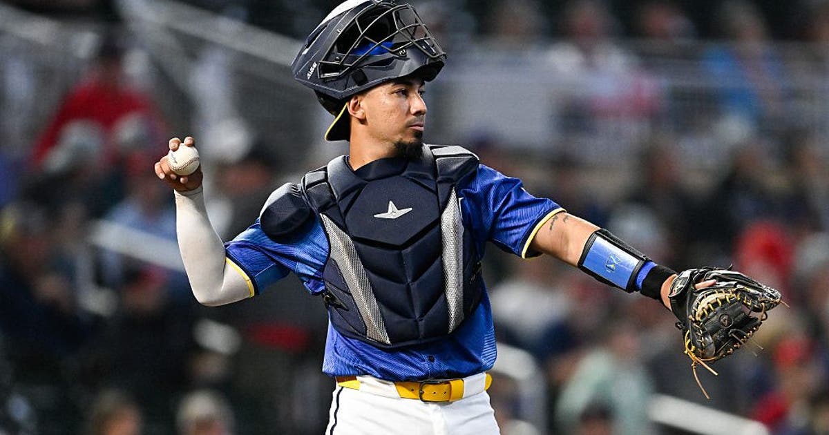 Seattle Mariners acquired catcher Jhonny Pereda from Twins for cash considerations