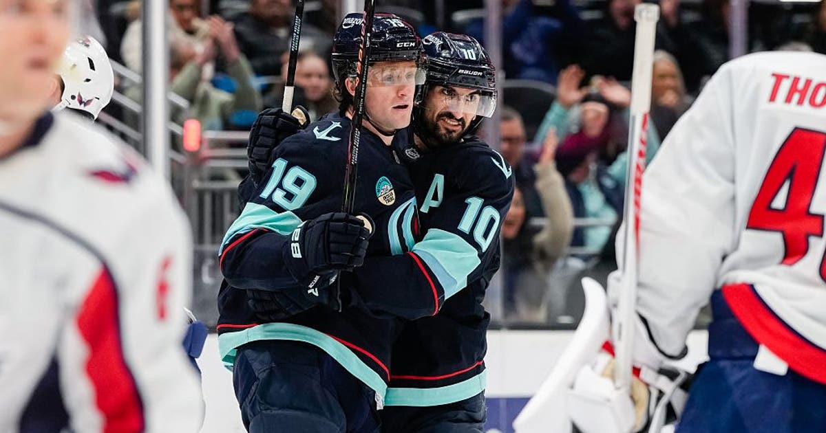 Jared McCann's four-point night carries Seattle Kraken to 5-1 win over Capitals