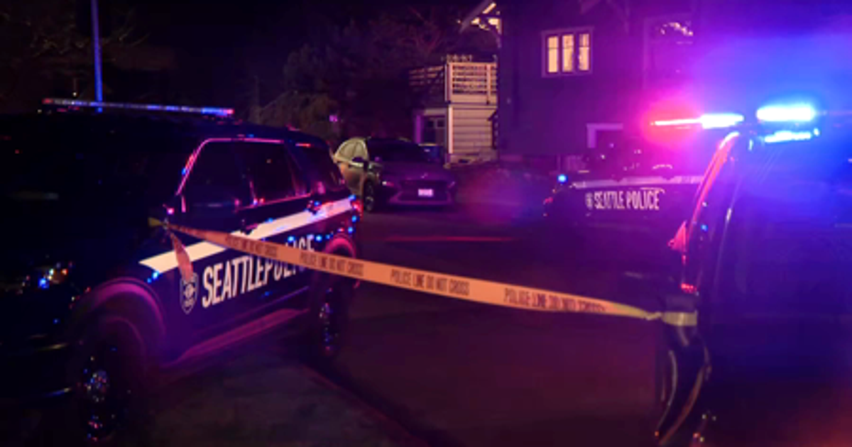Seattle homeowner, intruder injured after break-in, stabbing