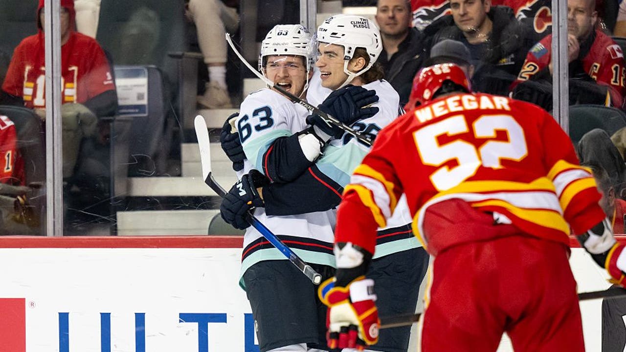 Five unanswered goals lead Seattle Kraken to 5-1 win over Flames