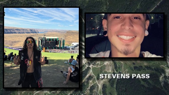 27-year-old man dies from Stevens Pass snowboarding accident