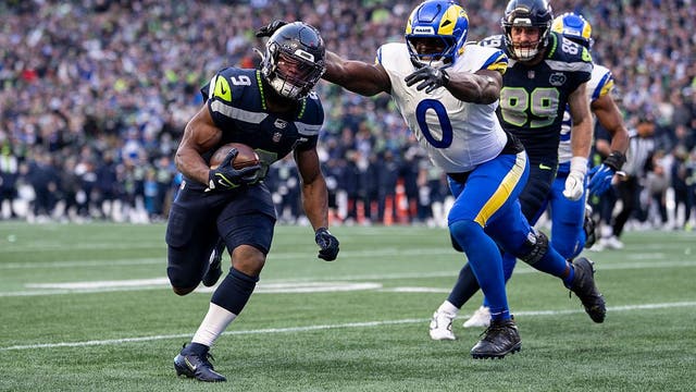 Kenneth Walker III is firing on all cylinders ahead of possible last game with Seattle Seahawks
