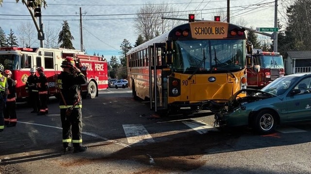 WA elementary school bus involved in Pierce County crash, 11 sent to hospital